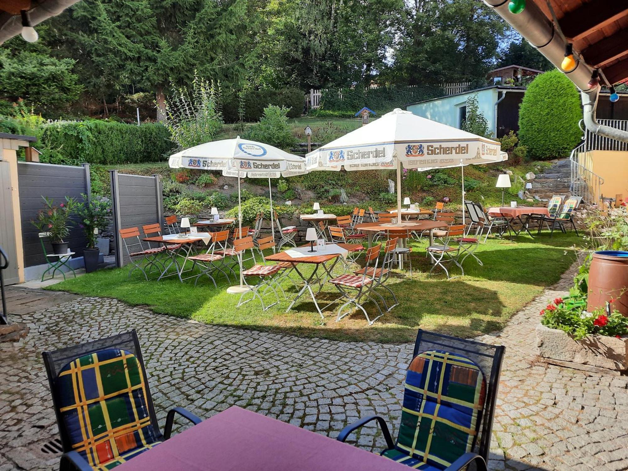 Landgasthof Gruener Baum Regnitzlosau Exterior foto
